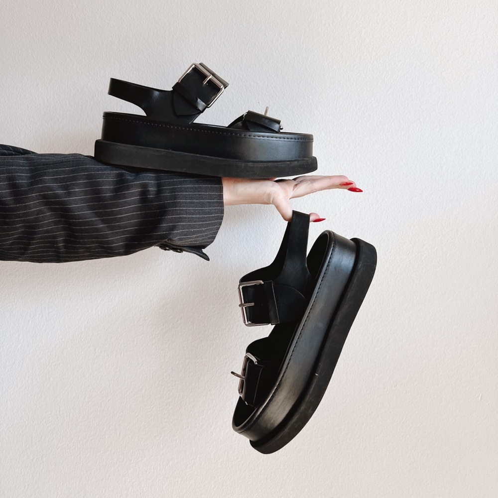 Stella McCartney Black Faux Leather Vegan Platform Buckle Sandals - Picture 2 of 15
